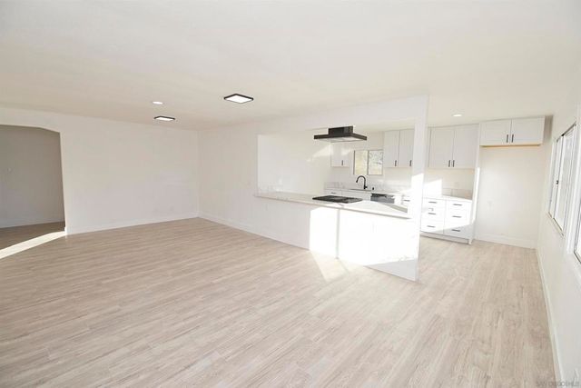 401 WASHINGTON STREET, Ramona, CA 92065