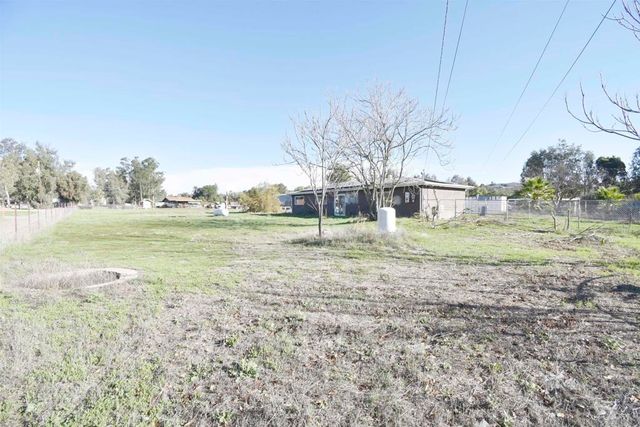 401 WASHINGTON STREET, Ramona, CA 92065