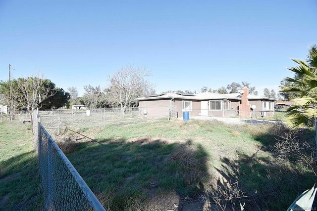 401 WASHINGTON STREET, Ramona, CA 92065