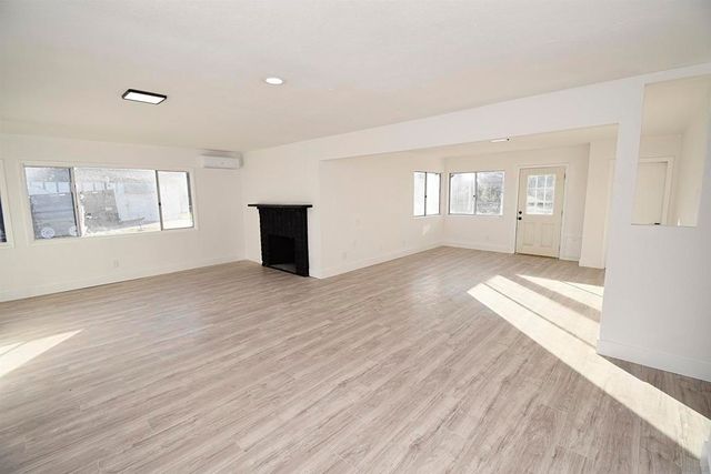 401 WASHINGTON STREET, Ramona, CA 92065