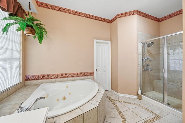 6796 Lakefront Drive, Grand Prairie, TX 75054