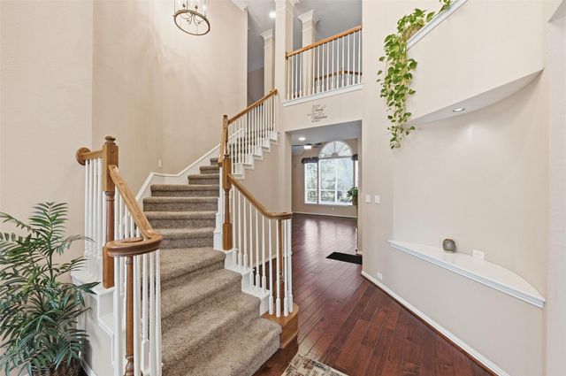 6796 Lakefront Drive, Grand Prairie, TX 75054