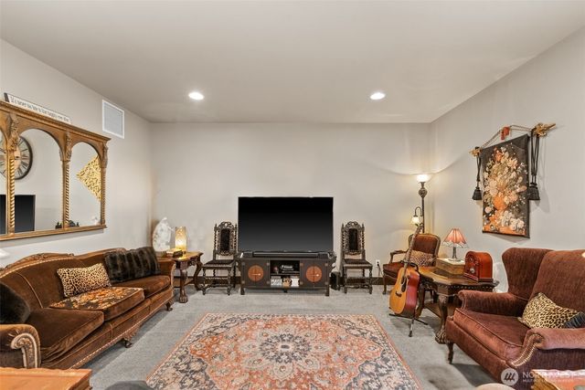 3113 NW Delcon Court, East Wenatchee, WA 98802