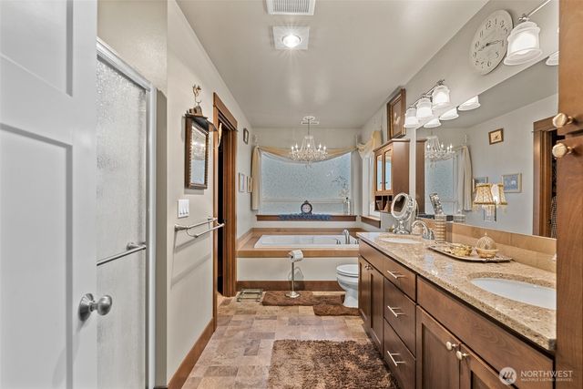 3113 NW Delcon Court, East Wenatchee, WA 98802