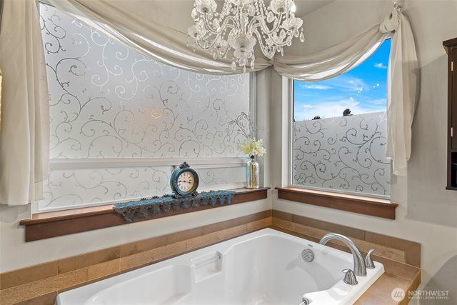 3113 NW Delcon Court, East Wenatchee, WA 98802