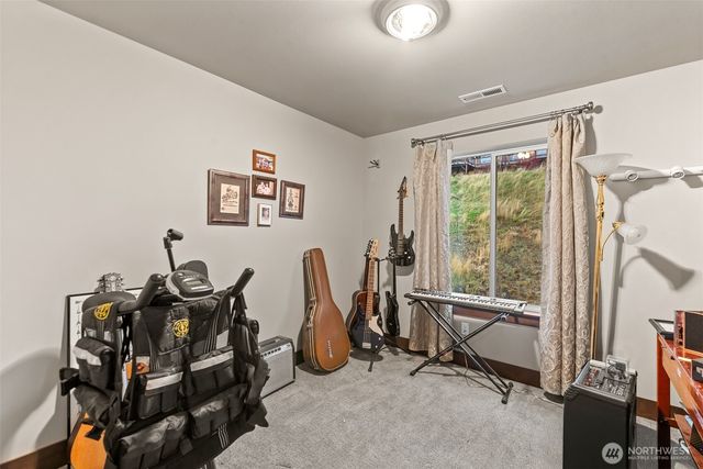 3113 NW Delcon Court, East Wenatchee, WA 98802