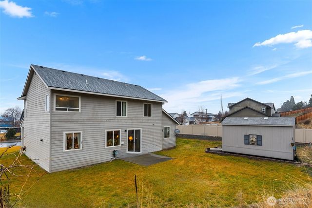 3113 NW Delcon Court, East Wenatchee, WA 98802