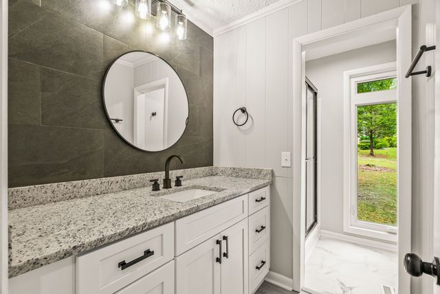 1005 Primrose Dr, Greenbrier, TN 37073