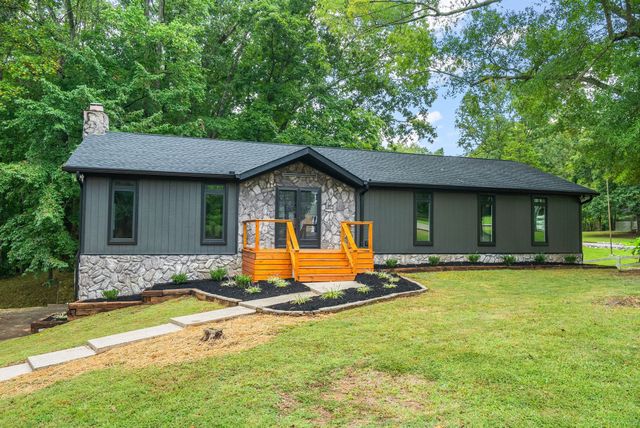 1005 Primrose Dr, Greenbrier, TN 37073