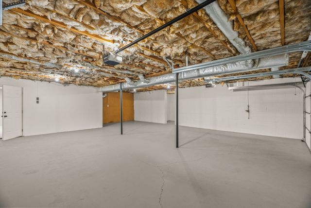 1005 Primrose Dr, Greenbrier, TN 37073