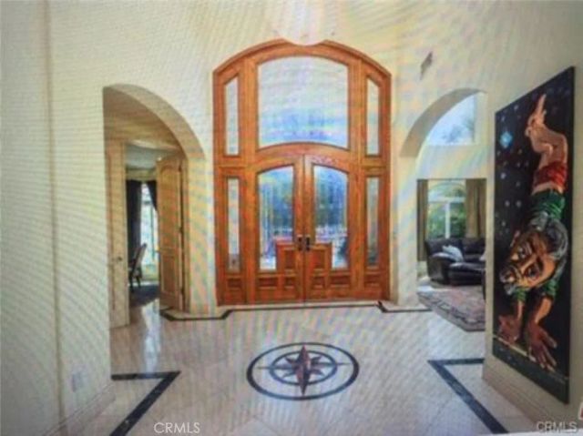 5717 MELVIN Avenue, Tarzana, CA 91356