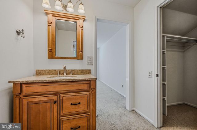 395 ST. REGIS DR, Newark, DE 19711