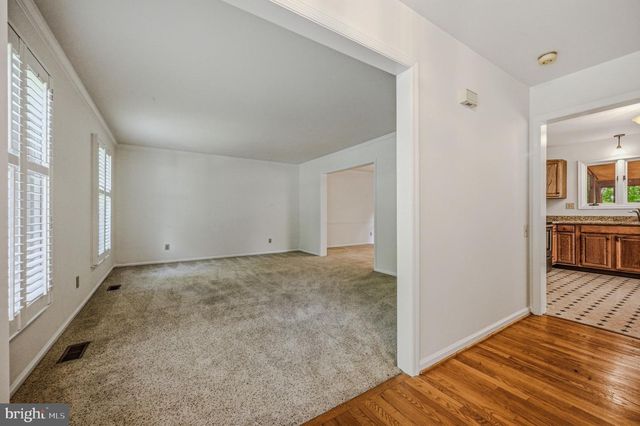395 ST. REGIS DR, Newark, DE 19711
