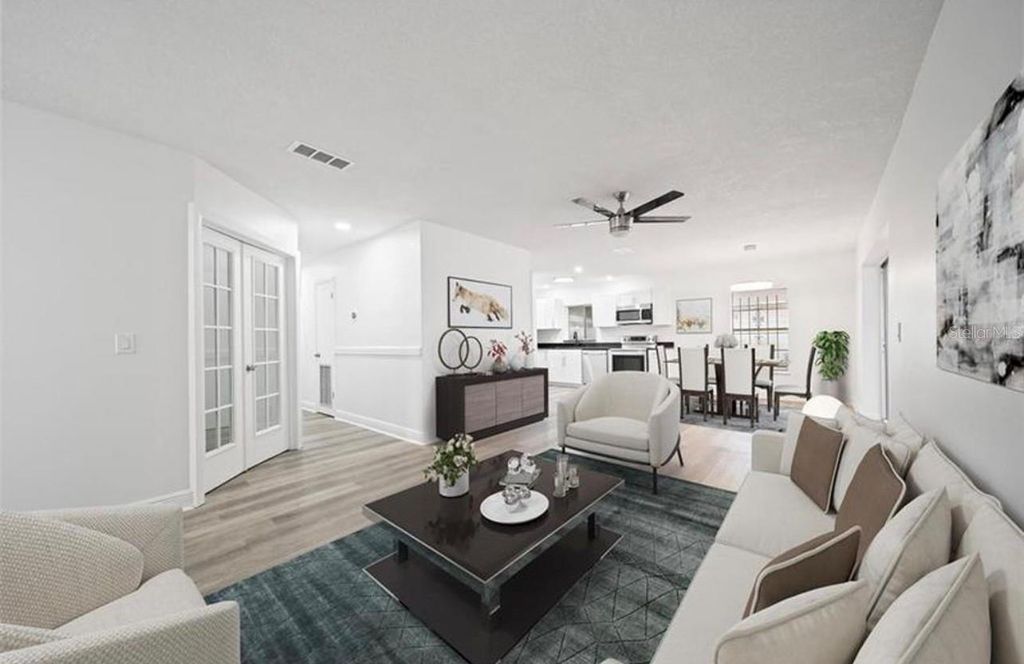 7013 SALINAS COURT, Tampa, FL 33634