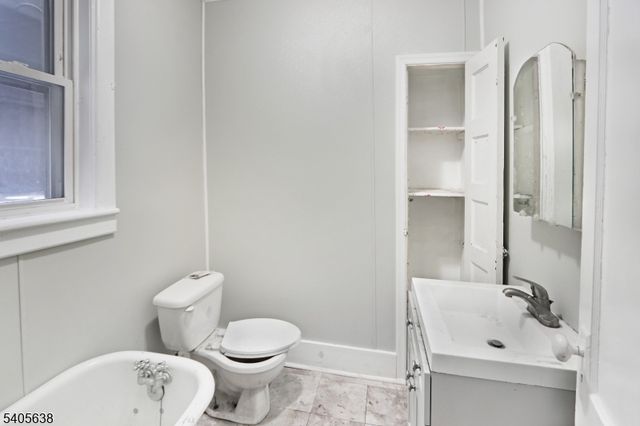 530 S Main St, Phillipsburg Town, NJ 08865