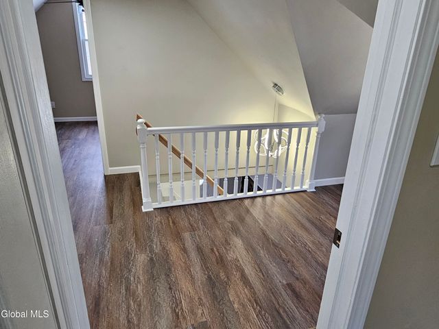 2402 Ave B Extension, Schenectady, NY 12308