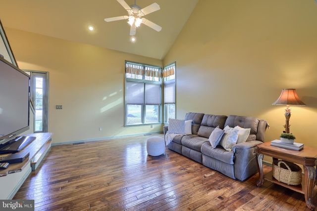 65 S REAMSTOWN ROAD, Stevens, PA 17578