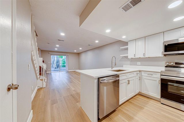 5210 LAZY OAKS DRIVE 5210, Winter Park, FL 32792