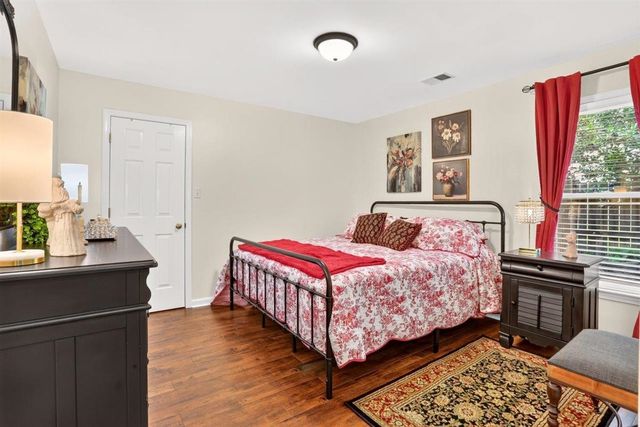 9668 LEEWARD SLOPES DR, Lakeland, TN 38002