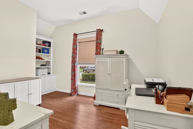 9668 LEEWARD SLOPES DR, Lakeland, TN 38002