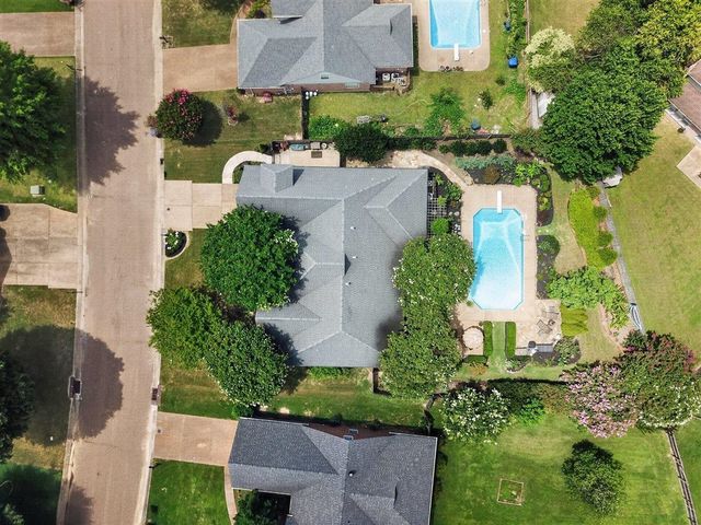 9668 LEEWARD SLOPES DR, Lakeland, TN 38002