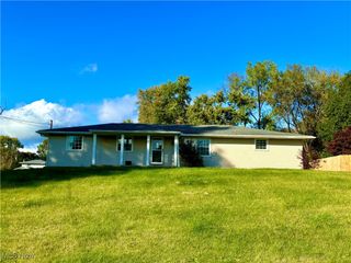 11391 Michelle Drive NW, Canal Fulton, OH 44614