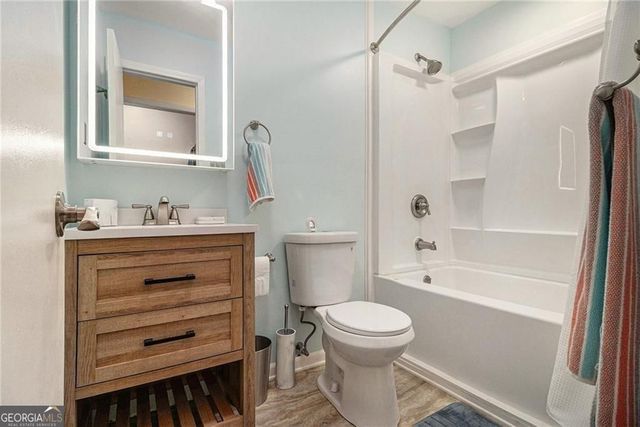 2545 Rockbridge Road NW, Conyers, GA 30012