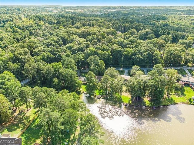 2545 Rockbridge Road NW, Conyers, GA 30012