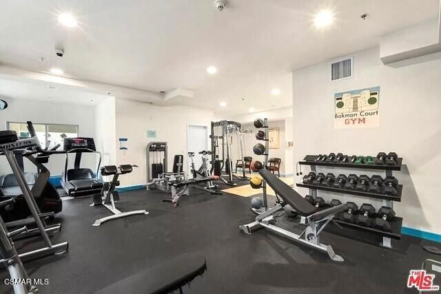 5016 Bakman Avenue 104, North Hollywood, CA 91601