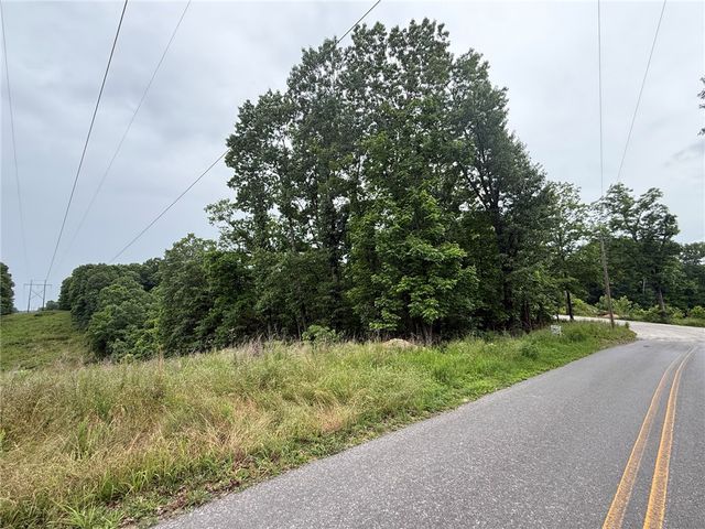 10157 Kenneth Drive, Rogers, AR 72756