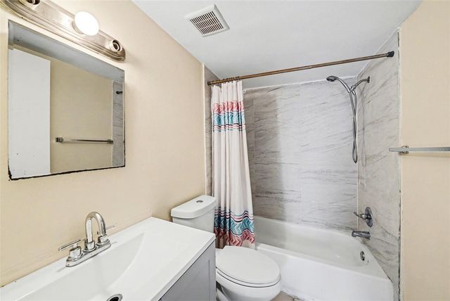 14319 HANGING MOSS CIRCLE 101, Tampa, FL 33613