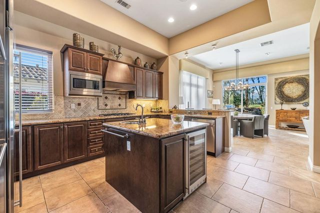 56765 Village Drive, La Quinta, CA 92253