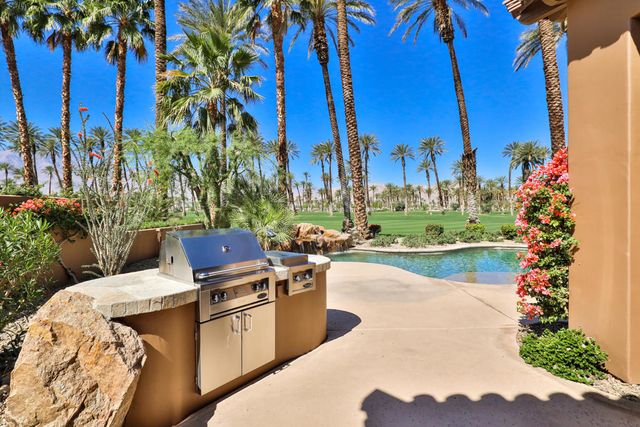 56765 Village Drive, La Quinta, CA 92253