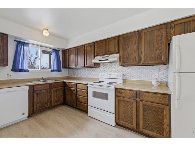 301 Sundance Cir N C, Fort Collins, CO 80524