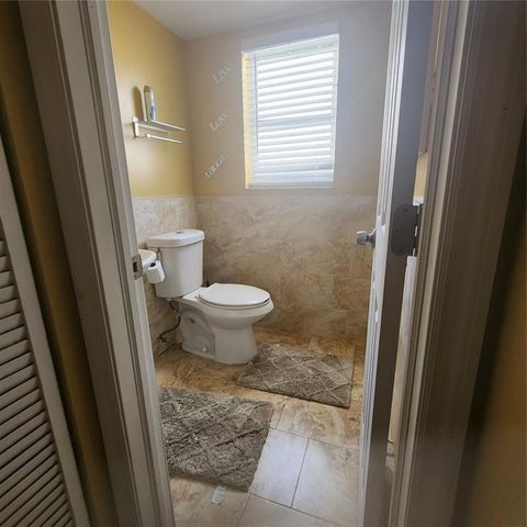 1105 NW 80th Ter, Margate, FL 33063