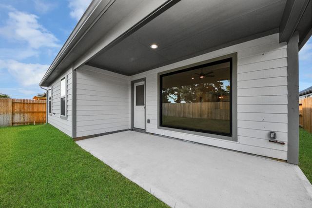 22207 San Felice Drive, Hockley, TX 77447
