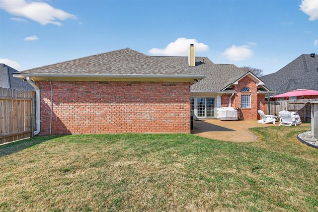 1212 Chopin Drive, Bossier City, LA 71112