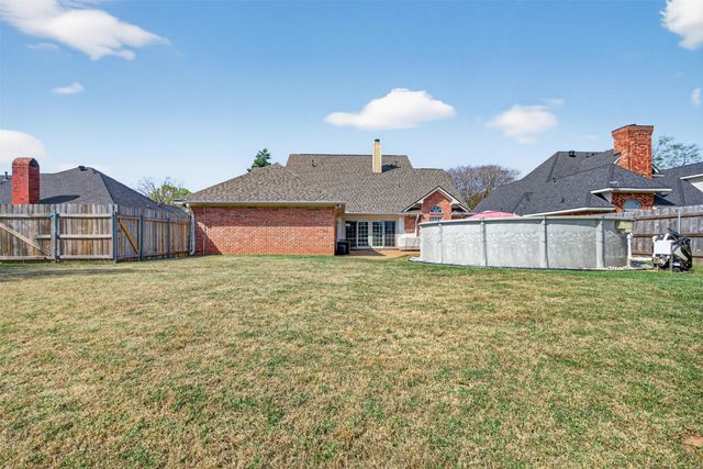 1212 Chopin Drive, Bossier City, LA 71112