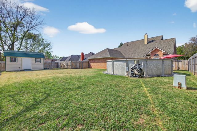 1212 Chopin Drive, Bossier City, LA 71112