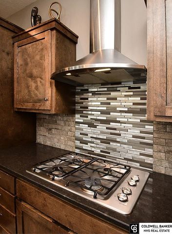 2549 N 187Th Avenue, Elkhorn, NE 68022