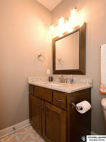 2549 N 187Th Avenue, Elkhorn, NE 68022