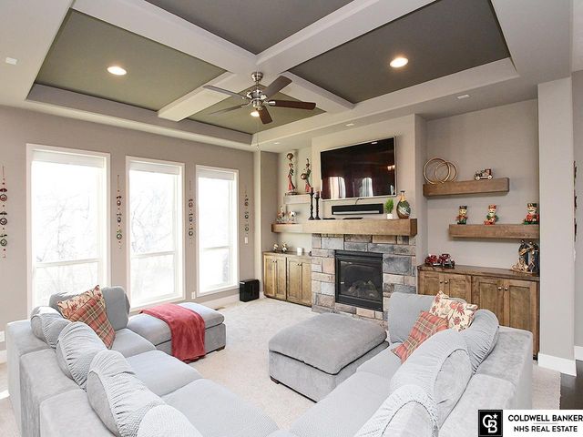 2549 N 187Th Avenue, Elkhorn, NE 68022