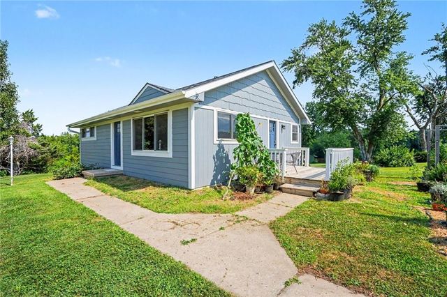 440 W Ruth Ewing Road, Liberty, MO 64068