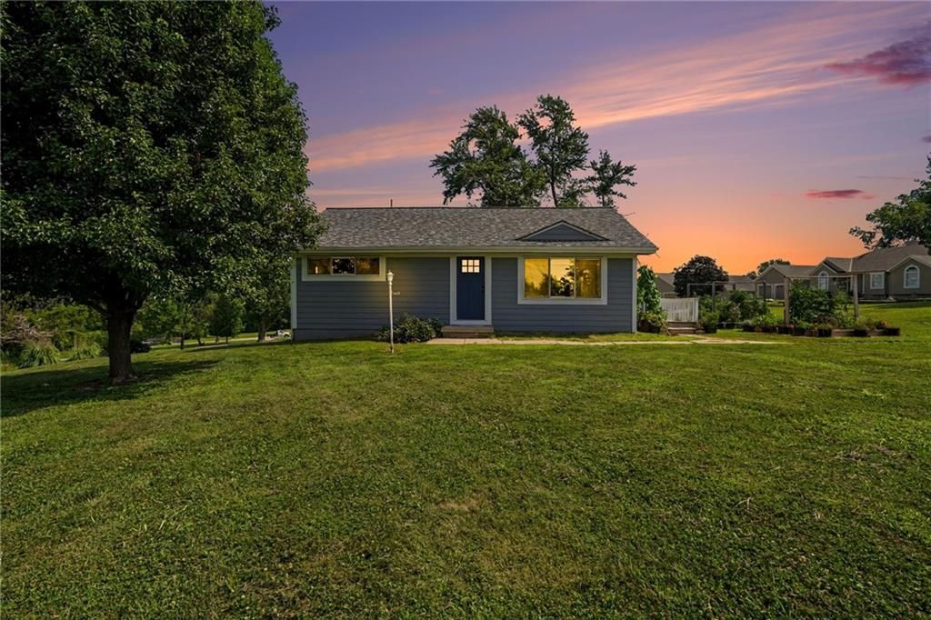 440 W Ruth Ewing Road, Liberty, MO 64068