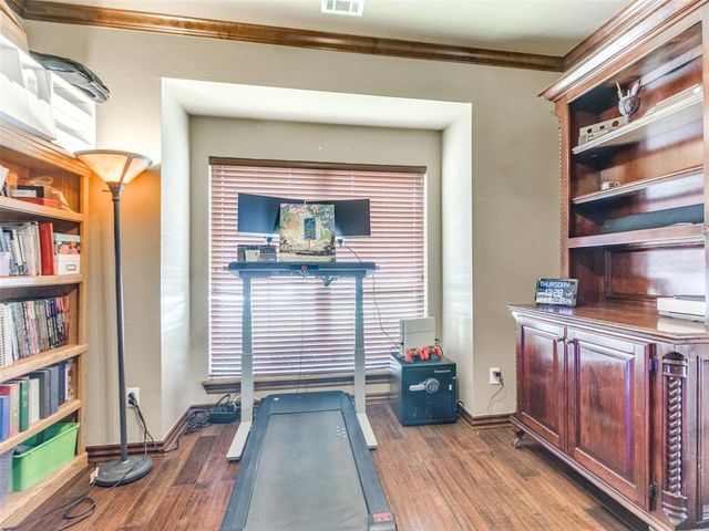1113 Kelsi Drive, Moore, OK 73160