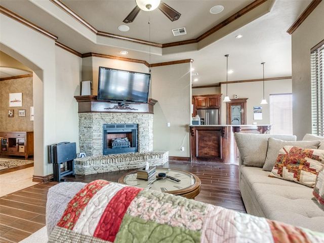 1113 Kelsi Drive, Moore, OK 73160