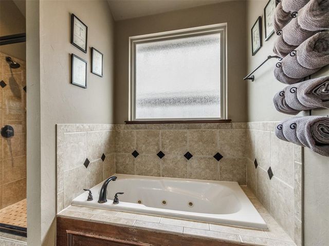 1113 Kelsi Drive, Moore, OK 73160