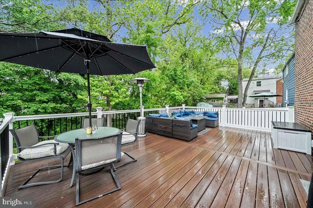 819 SOUTH AVE, Secane, PA 19018