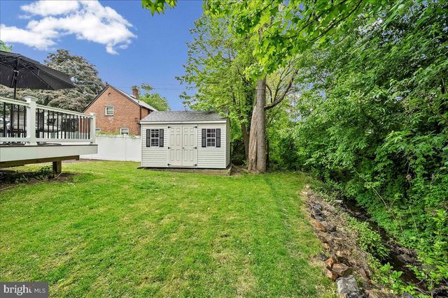 819 SOUTH AVE, Secane, PA 19018