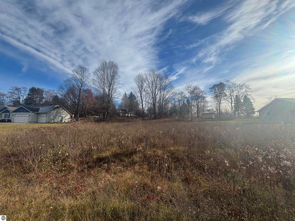 Image 2 of property listing at 8641 Sun Bay Court, Williamsburg, MI 49690